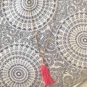 SALE⭐️ Lilly Pulitzer Beach Breeze Tassel Necklace